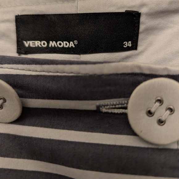 Vero Moda Black and Grey Knee-length Skirt With Pockets - Picture 6 of 10